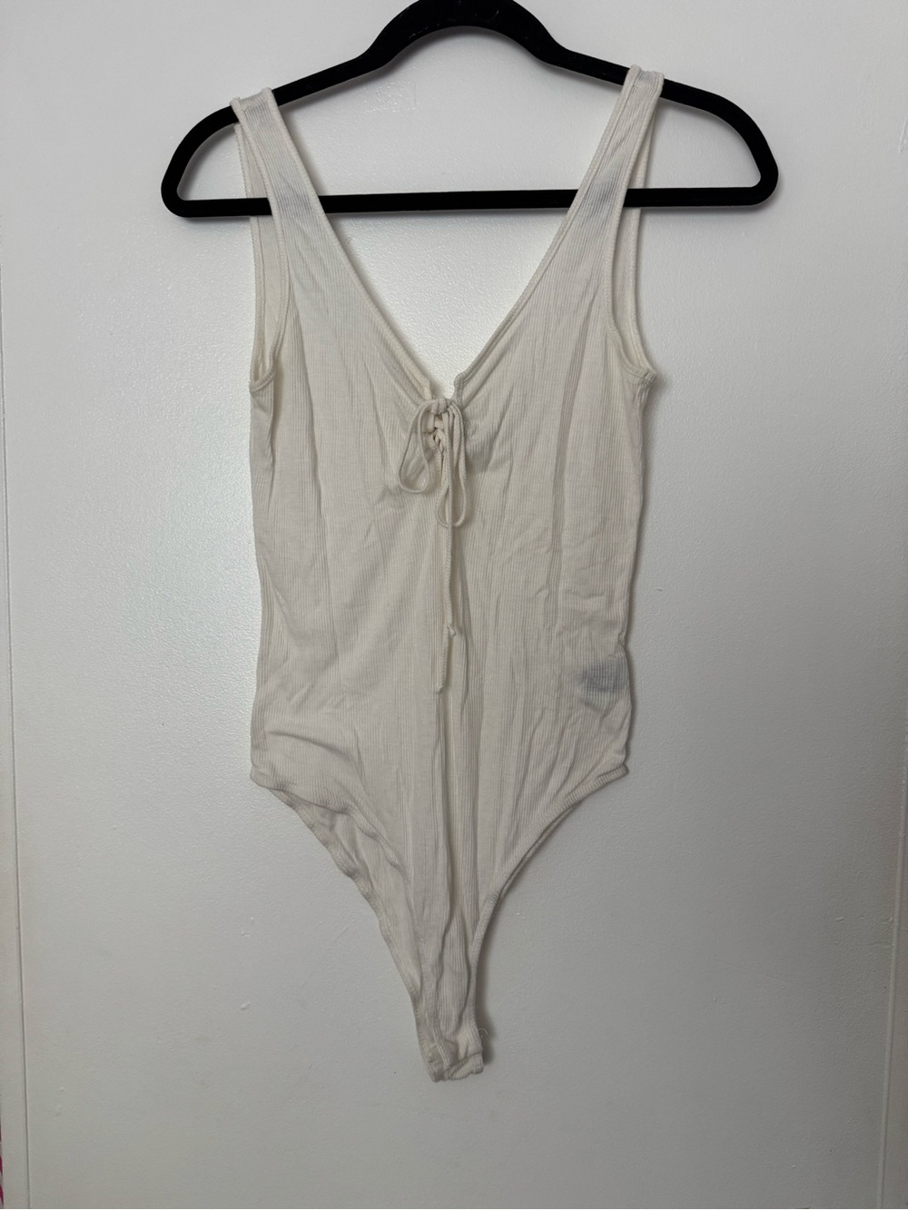 Timing Ivory Ribbed Tie-Front Sleeveless Bodysuit